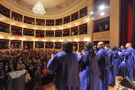 27 dicembre . Castiglion Fiorentino . Chicago Mass Choir
